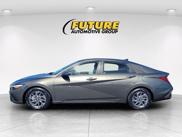2024 Hyundai Elantra SEL Roseville CA