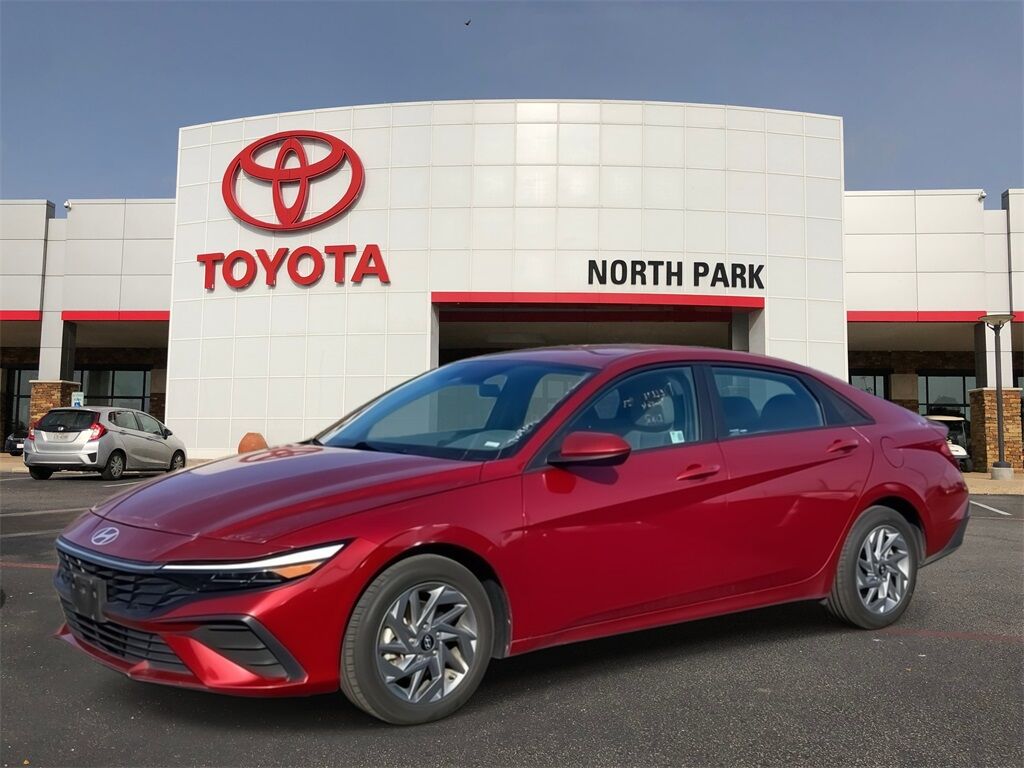 2024 Hyundai Elantra