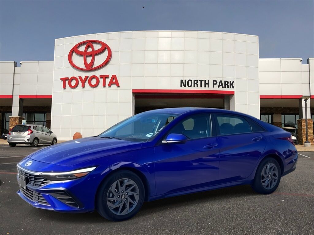 2024 Hyundai Elantra