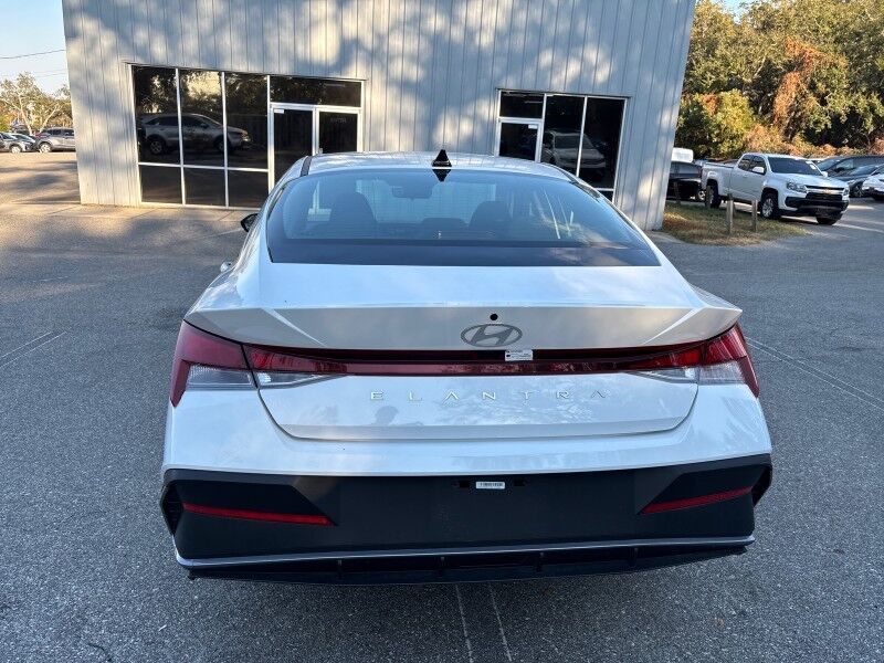 2024 Hyundai Elantra SEL Seffner FL