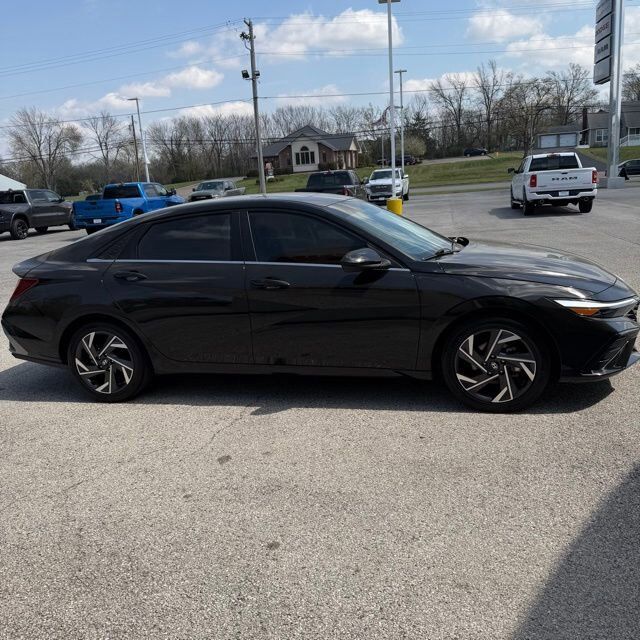 2024 Hyundai Elantra SEL Carbondale IL