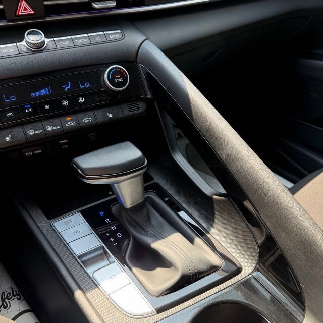 2024 Hyundai Elantra SEL Carbondale IL