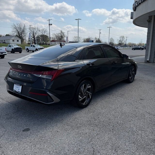 2024 Hyundai Elantra SEL Carbondale IL