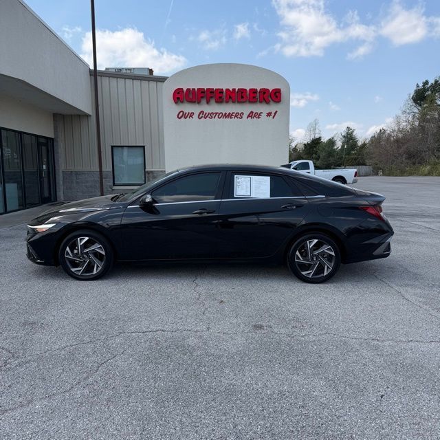 2024 Hyundai Elantra SEL