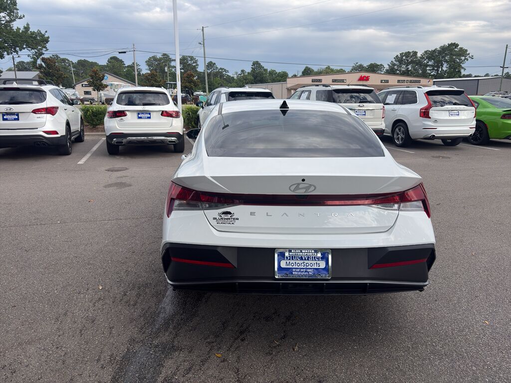 2024 Hyundai Elantra SEL Wilmington NC