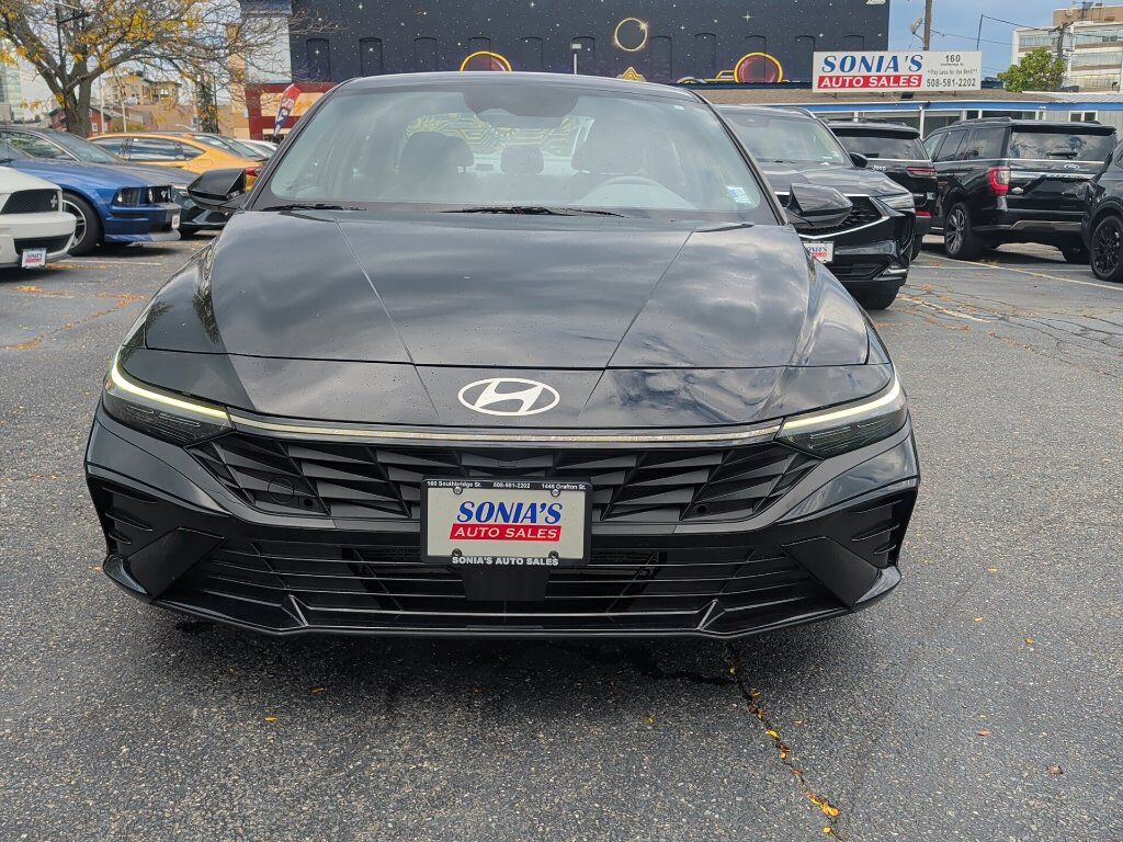 2024 Hyundai Elantra SEL