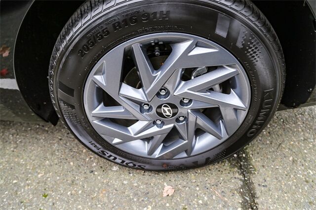 2024 Hyundai Elantra SEL Renton WA