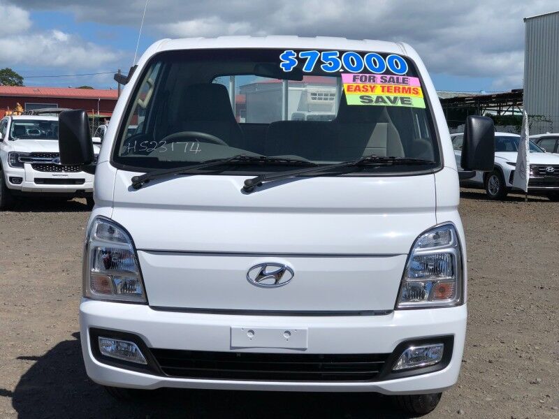 2024 Hyundai H100 Flat Deck 6 Wheelers