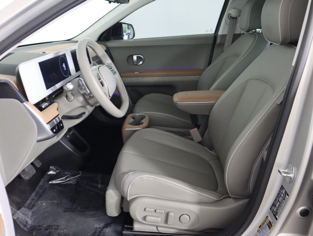 2024 Hyundai IONIQ 5 Disney100 Platinum AWD Long Range Maumee OH
