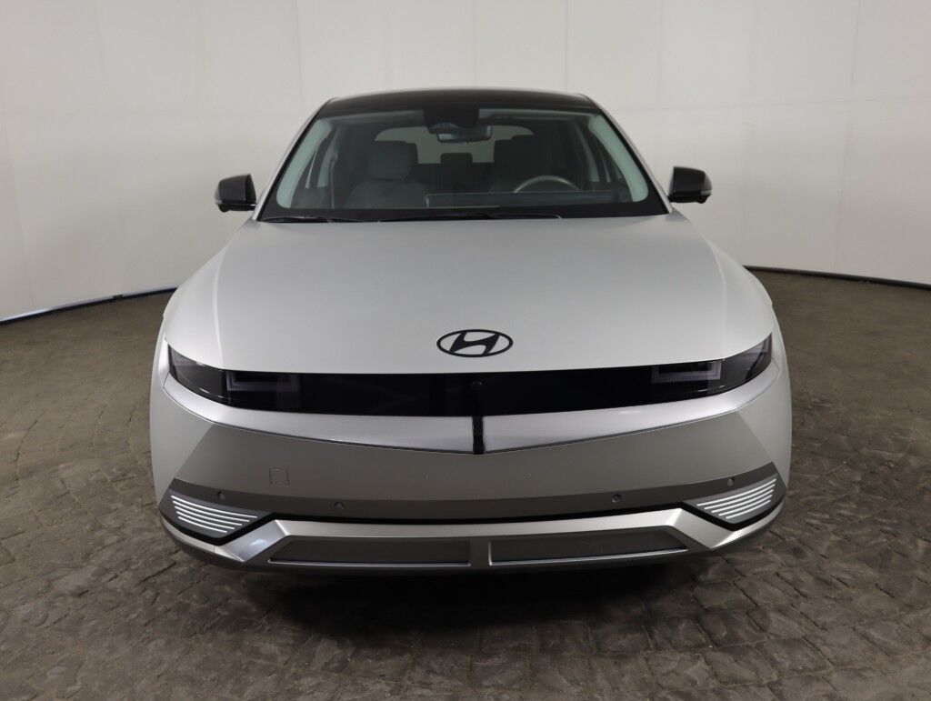 2024 Hyundai IONIQ 5 Disney100 Platinum AWD Long Range Maumee OH