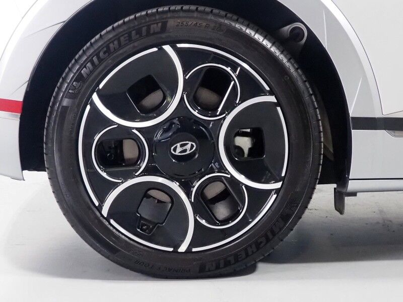 2024 Hyundai IONIQ 5 Disney100 Platinum Edition AWD *HEADS-UP DISPLAY, PANO GLASS ROOF, NAVIGATION, ADAPTIVE CRUISE, 360 CAMERAS, SMART PARKING, CLIMATE SEATS, HEATED STEERING, WIRELESS CHARGING, BOSE AUDIO, ANDROID & APPLE Round Rock TX