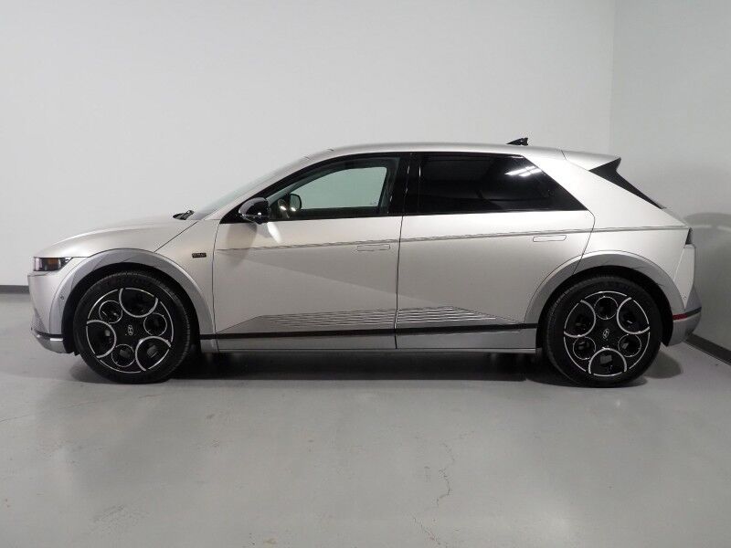 2024 Hyundai IONIQ 5 Disney100 Platinum Edition AWD *HEADS-UP DISPLAY, PANO GLASS ROOF, NAVIGATION, ADAPTIVE CRUISE, 360 CAMERAS, SMART PARKING, CLIMATE SEATS, HEATED STEERING, WIRELESS CHARGING, BOSE AUDIO, ANDROID & APPLE Round Rock TX