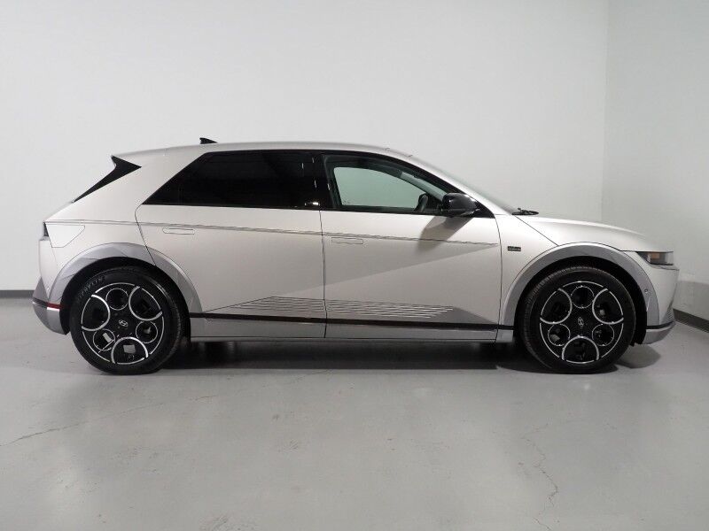 2024 Hyundai IONIQ 5 Disney100 Platinum Edition AWD *HEADS-UP DISPLAY, PANO GLASS ROOF, NAVIGATION, ADAPTIVE CRUISE, 360 CAMERAS, SMART PARKING, CLIMATE SEATS, HEATED STEERING, WIRELESS CHARGING, BOSE AUDIO, ANDROID & APPLE Round Rock TX