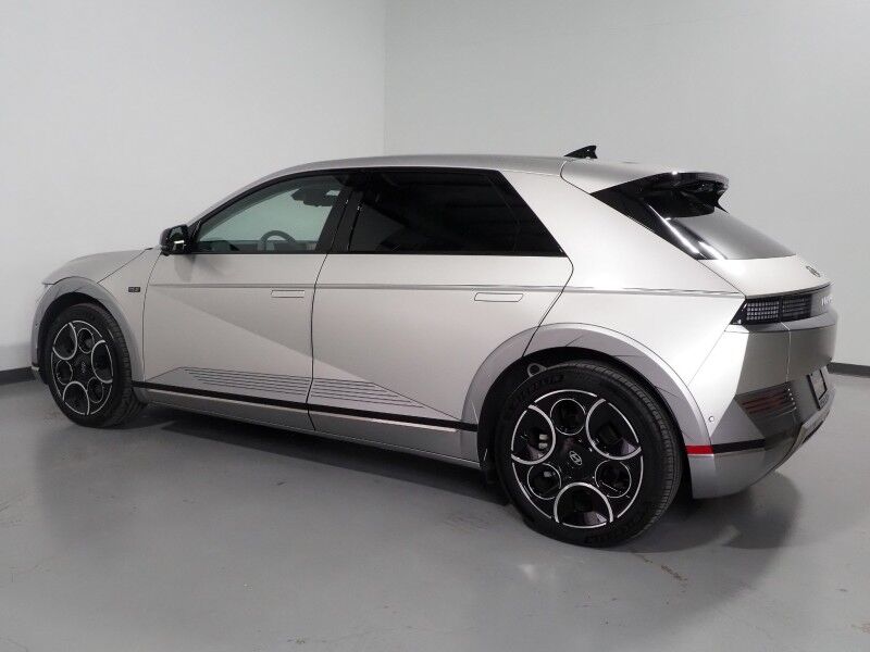 2024 Hyundai IONIQ 5 Disney100 Platinum Edition AWD *HEADS-UP DISPLAY, PANO GLASS ROOF, NAVIGATION, ADAPTIVE CRUISE, 360 CAMERAS, SMART PARKING, CLIMATE SEATS, HEATED STEERING, WIRELESS CHARGING, BOSE AUDIO, ANDROID & APPLE Round Rock TX