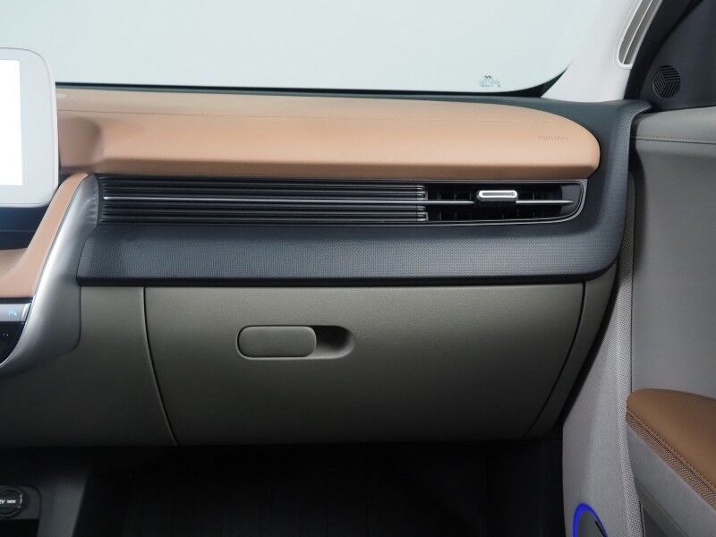 2024 Hyundai IONIQ 5 Disney100 Platinum Edition AWD *HEADS-UP DISPLAY, PANO GLASS ROOF, NAVIGATION, ADAPTIVE CRUISE, 360 CAMERAS, SMART PARKING, CLIMATE SEATS, HEATED STEERING, WIRELESS CHARGING, BOSE AUDIO, ANDROID & APPLE Round Rock TX