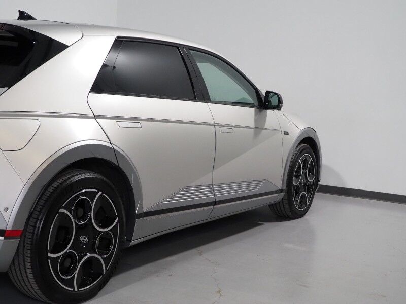 2024 Hyundai IONIQ 5 Disney100 Platinum Edition AWD *HEADS-UP DISPLAY, PANO GLASS ROOF, NAVIGATION, ADAPTIVE CRUISE, 360 CAMERAS, SMART PARKING, CLIMATE SEATS, HEATED STEERING, WIRELESS CHARGING, BOSE AUDIO, ANDROID & APPLE Round Rock TX