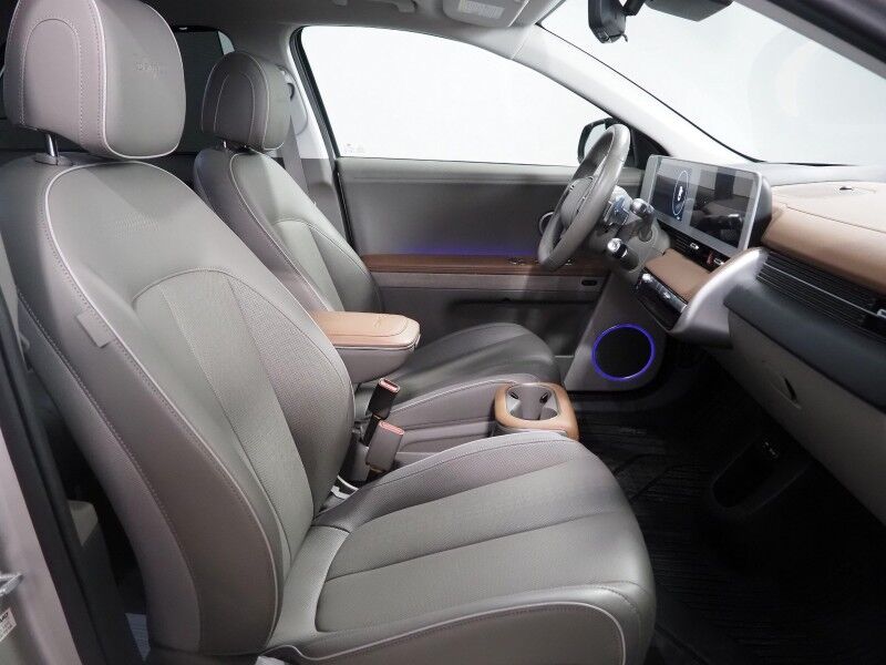 2024 Hyundai IONIQ 5 Disney100 Platinum Edition AWD *HEADS-UP DISPLAY, PANO GLASS ROOF, NAVIGATION, ADAPTIVE CRUISE, 360 CAMERAS, SMART PARKING, CLIMATE SEATS, HEATED STEERING, WIRELESS CHARGING, BOSE AUDIO, ANDROID & APPLE Round Rock TX