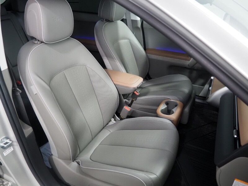 2024 Hyundai IONIQ 5 Disney100 Platinum Edition AWD *HEADS-UP DISPLAY, PANO GLASS ROOF, NAVIGATION, ADAPTIVE CRUISE, 360 CAMERAS, SMART PARKING, CLIMATE SEATS, HEATED STEERING, WIRELESS CHARGING, BOSE AUDIO, ANDROID & APPLE Round Rock TX