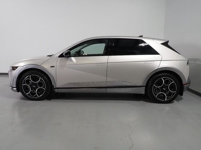 2024 Hyundai IONIQ 5 Disney100 Platinum Edition AWD *HEADS-UP DISPLAY, PANORAMA GLASS ROOF, NAVIGATION, ADAPTIVE CRUISE, 360 VIEW CAMERAS, SMART PARKING, CLIMATE SEATS, HEATED STEERING, WIRELESS CHARGING, BOSE AUDIO, APPLE CARPLAY Round Rock TX