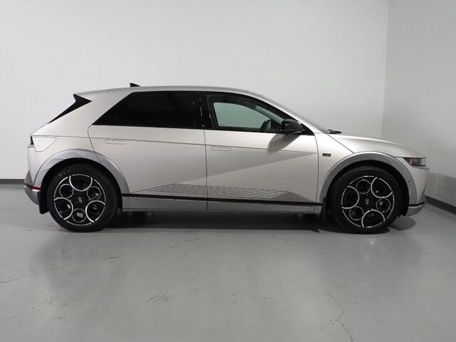2024 Hyundai IONIQ 5 Disney100 Platinum Edition AWD *HEADS-UP DISPLAY, PANORAMA GLASS ROOF, NAVIGATION, ADAPTIVE CRUISE, 360 VIEW CAMERAS, SMART PARKING, CLIMATE SEATS, HEATED STEERING, WIRELESS CHARGING, BOSE AUDIO, APPLE CARPLAY Round Rock TX