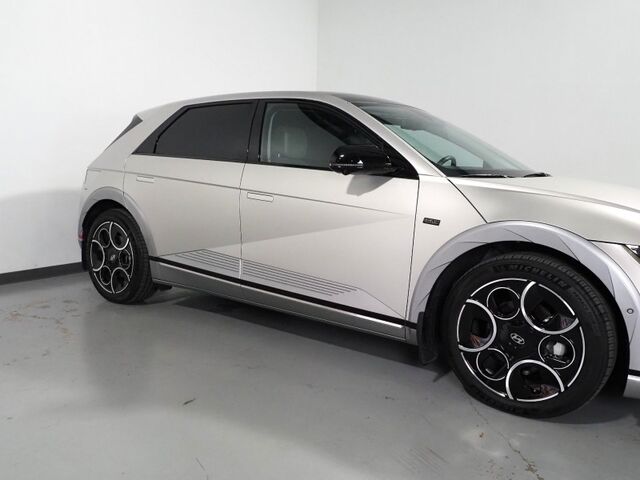 2024 Hyundai IONIQ 5 Disney100 Platinum Edition AWD *HEADS-UP DISPLAY, PANORAMA GLASS ROOF, NAVIGATION, ADAPTIVE CRUISE, 360 VIEW CAMERAS, SMART PARKING, CLIMATE SEATS, HEATED STEERING, WIRELESS CHARGING, BOSE AUDIO, APPLE CARPLAY Round Rock TX