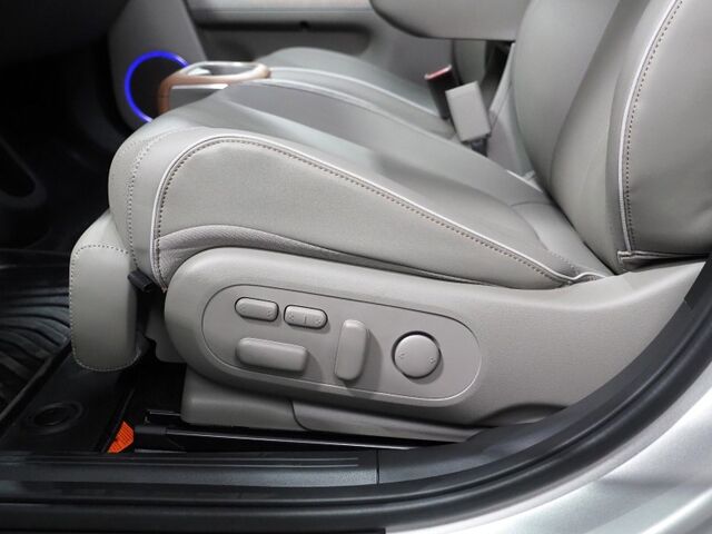 2024 Hyundai IONIQ 5 Disney100 Platinum Edition AWD *HEADS-UP DISPLAY, PANORAMA GLASS ROOF, NAVIGATION, ADAPTIVE CRUISE, 360 VIEW CAMERAS, SMART PARKING, CLIMATE SEATS, HEATED STEERING, WIRELESS CHARGING, BOSE AUDIO, APPLE CARPLAY Round Rock TX
