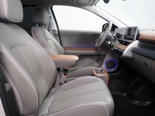 2024 Hyundai IONIQ 5 Disney100 Platinum Edition AWD *HEADS-UP DISPLAY, PANORAMA GLASS ROOF, NAVIGATION, ADAPTIVE CRUISE, 360 VIEW CAMERAS, SMART PARKING, CLIMATE SEATS, HEATED STEERING, WIRELESS CHARGING, BOSE AUDIO, APPLE CARPLAY Round Rock TX