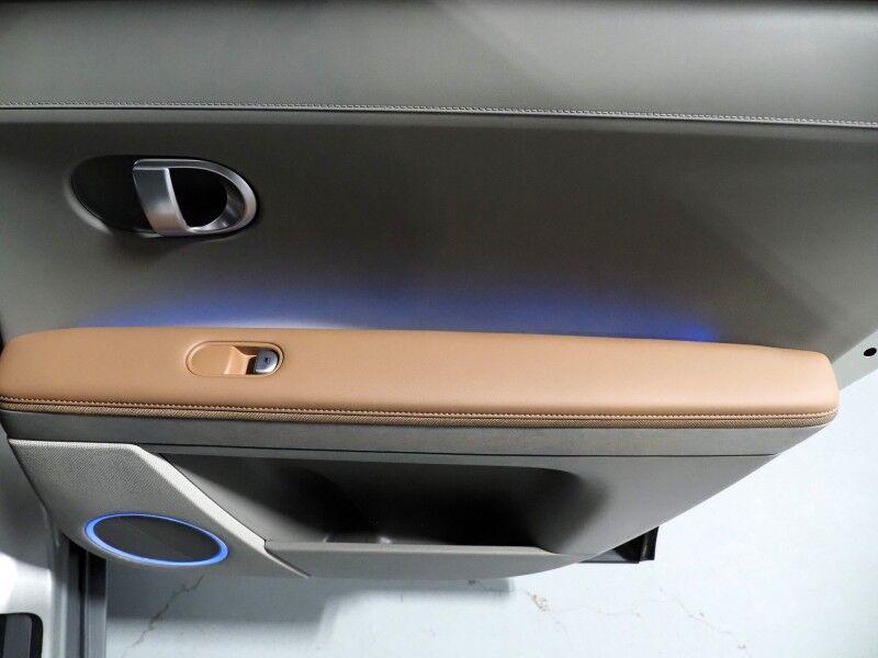 2024 Hyundai IONIQ 5 Disney100 Platinum Edition AWD *HEADS-UP DISPLAY, PANORAMA GLASS ROOF, NAVIGATION, ADAPTIVE CRUISE, 360 VIEW CAMERAS, SMART PARKING, CLIMATE SEATS, HEATED STEERING, WIRELESS CHARGING, BOSE AUDIO, APPLE CARPLAY Round Rock TX