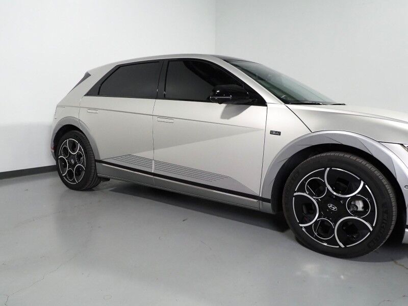 2024 Hyundai IONIQ 5 Disney100 Platinum Edition AWD *HEADS-UP DISPLAY, PANORAMA GLASS ROOF, NAVIGATION, ADAPTIVE CRUISE, 360 VIEW CAMERAS, SMART PARKING, CLIMATE SEATS, HEATED STEERING, WIRELESS CHARGING, BOSE AUDIO, APPLE CARPLAY Round Rock TX