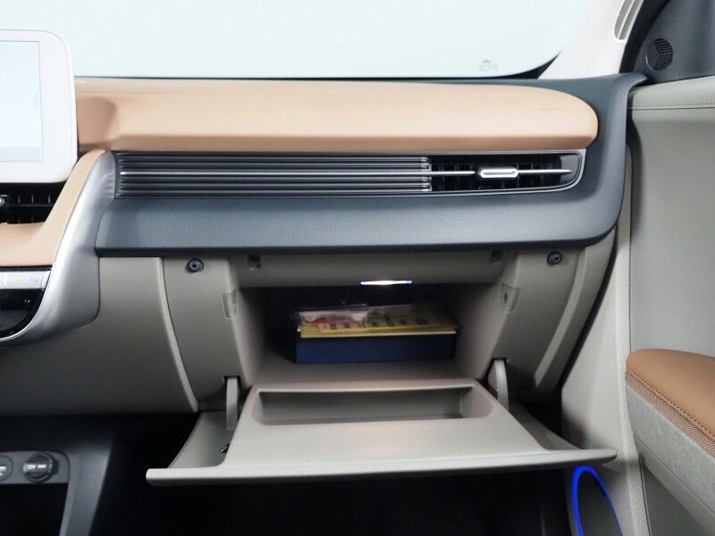 2024 Hyundai IONIQ 5 Disney100 Platinum Edition AWD *HEADS-UP DISPLAY, PANORAMA GLASS ROOF, NAVIGATION, ADAPTIVE CRUISE, 360 VIEW CAMERAS, SMART PARKING, CLIMATE SEATS, HEATED STEERING, WIRELESS CHARGING, BOSE AUDIO, APPLE CARPLAY Round Rock TX