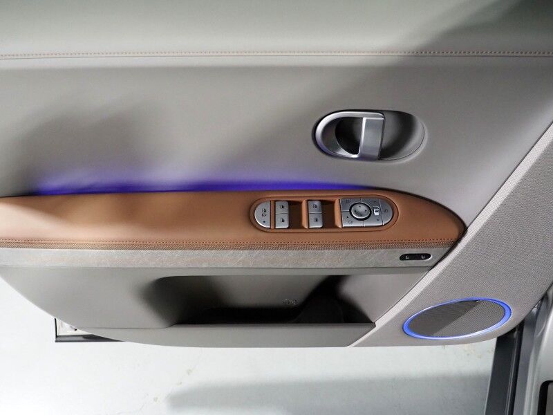 2024 Hyundai IONIQ 5 Disney100 Platinum Edition AWD *HEADS-UP DISPLAY, PANORAMA GLASS ROOF, NAVIGATION, ADAPTIVE CRUISE, 360 VIEW CAMERAS, SMART PARKING, CLIMATE SEATS, HEATED STEERING, WIRELESS CHARGING, BOSE AUDIO, APPLE CARPLAY Round Rock TX