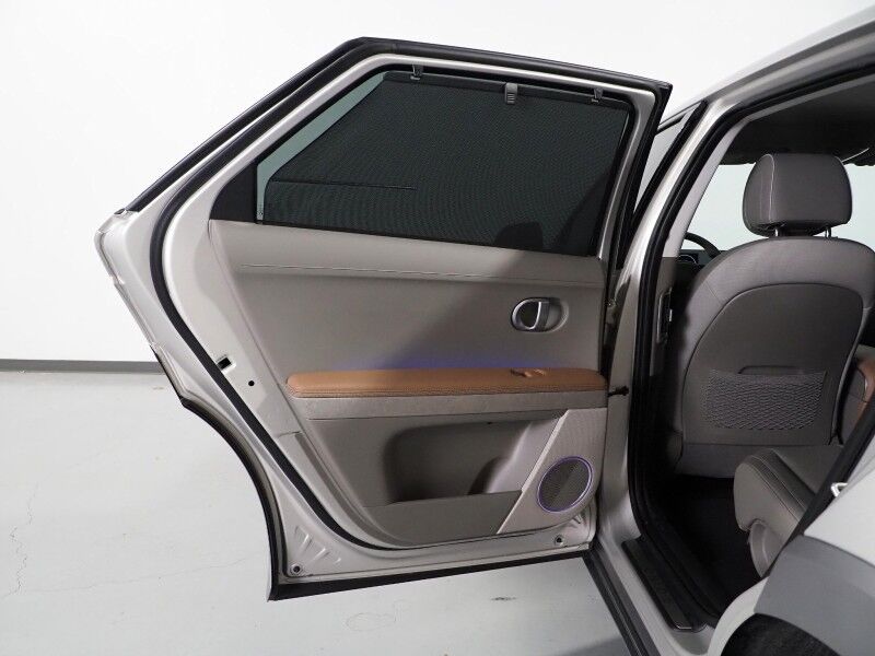 2024 Hyundai IONIQ 5 Disney100 Platinum Edition AWD *HEADS-UP DISPLAY, PANORAMA GLASS ROOF, NAVIGATION, ADAPTIVE CRUISE, 360 VIEW CAMERAS, SMART PARKING, CLIMATE SEATS, HEATED STEERING, WIRELESS CHARGING, BOSE AUDIO, APPLE CARPLAY Round Rock TX