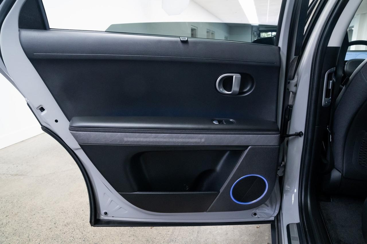 2024 Hyundai IONIQ 5 Limited 1 Owner Vented Seats Adaptive Cruise Portland OR