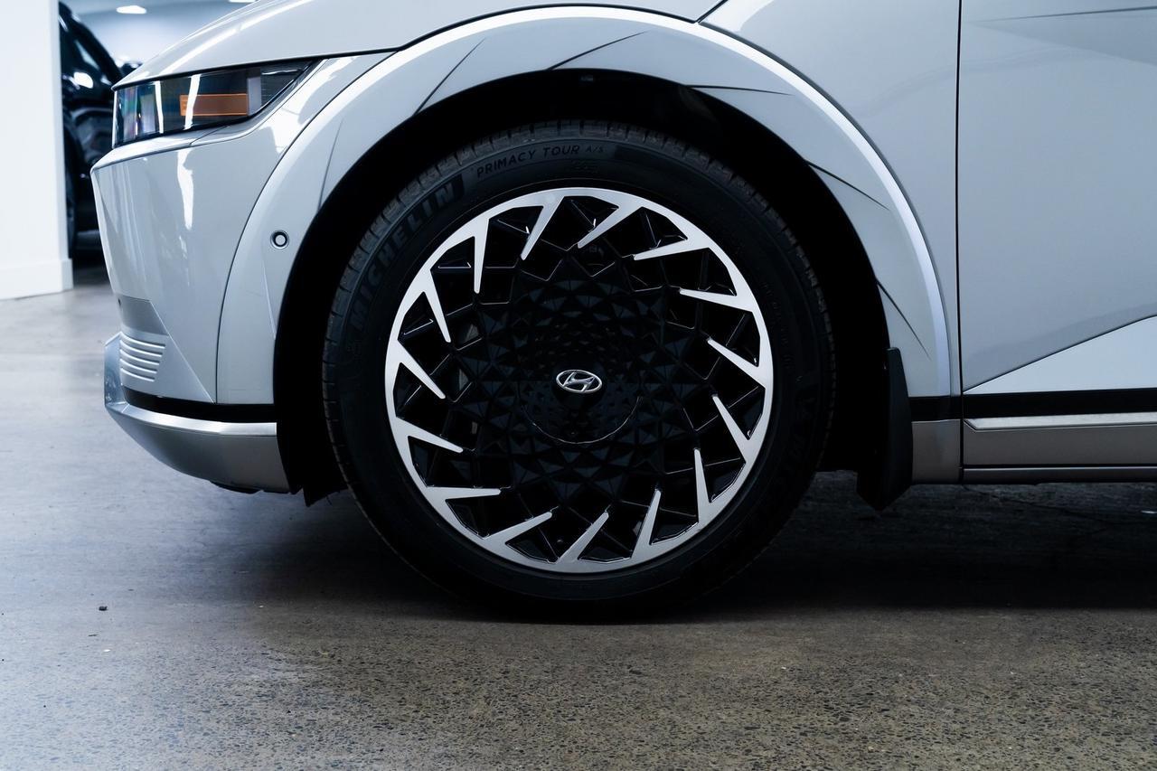 2024 Hyundai IONIQ 5 Limited 1 Owner Vented Seats Adaptive Cruise Portland OR