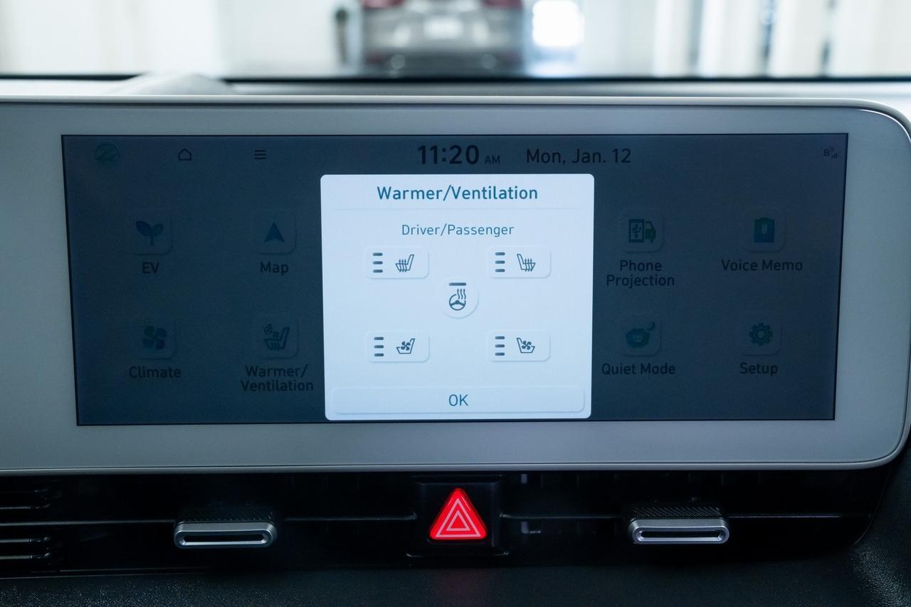 2024 Hyundai IONIQ 5 Limited 1 Owner Vented Seats Adaptive Cruise Portland OR