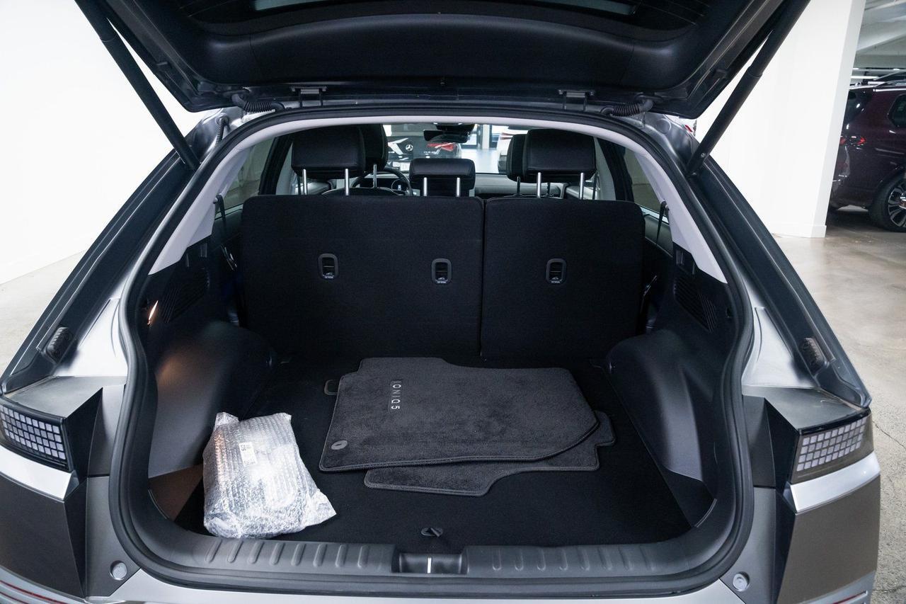 2024 Hyundai IONIQ 5 Limited 1 Owner Vented Seats Option Group 1 Portland OR