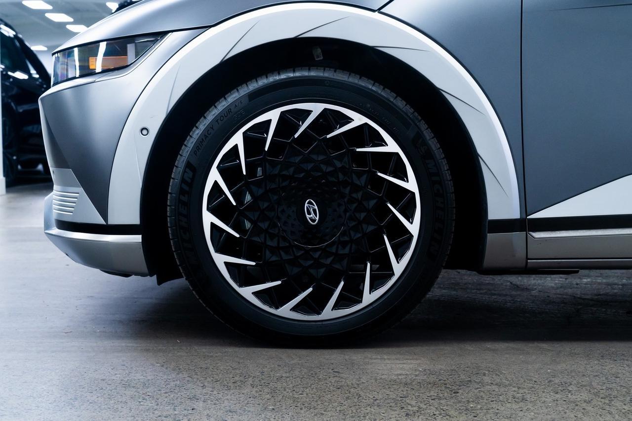 2024 Hyundai IONIQ 5 Limited 1 Owner Vented Seats Option Group 1 Portland OR