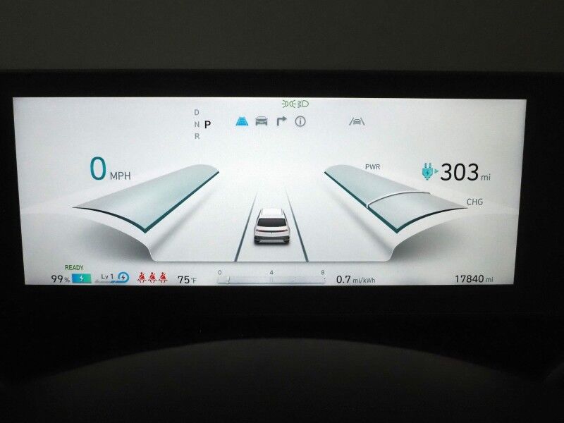 2024 Hyundai IONIQ 5 Limited AWD *HEADS-UP DISPLAY, PANORAMA GLASS ROOF, NAVIGATION, ADAPTIVE CRUISE, 360 VIEW CAMERAS, SMART PARKING, CLIMATE SEATS, HEATED STEERING, WIRELESS CHARGING, BOSE AUDIO, ANDROID & APPLE Round Rock TX