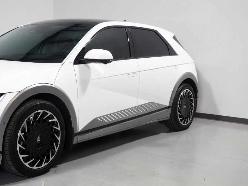 2024 Hyundai IONIQ 5 Limited AWD *HEADS-UP DISPLAY, PANORAMA GLASS ROOF, NAVIGATION, ADAPTIVE CRUISE, 360 VIEW CAMERAS, SMART PARKING, CLIMATE SEATS, HEATED STEERING, WIRELESS CHARGING, BOSE AUDIO, ANDROID & APPLE Round Rock TX