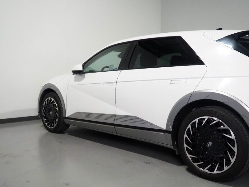 2024 Hyundai IONIQ 5 Limited AWD *HEADS-UP DISPLAY, PANORAMA GLASS ROOF, NAVIGATION, ADAPTIVE CRUISE, 360 VIEW CAMERAS, SMART PARKING, CLIMATE SEATS, HEATED STEERING, WIRELESS CHARGING, BOSE AUDIO, ANDROID & APPLE Round Rock TX