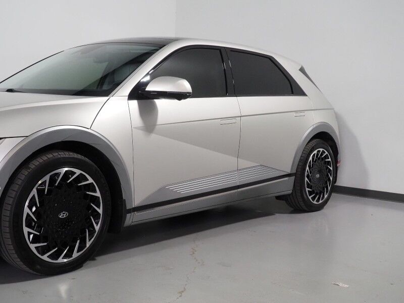 2024 Hyundai IONIQ 5 Limited AWD *HEADS-UP DISPLAY, PANORAMA GLASS ROOF, NAVIGATION, ADAPTIVE CRUISE, 360 VIEW CAMERAS, SMART PARKING, CLIMATE SEATS, HEATED STEERING, WIRELESS CHARGING, BOSE AUDIO, APPLE CARPLAY Round Rock TX