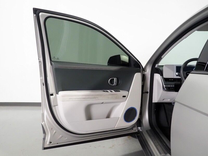 2024 Hyundai IONIQ 5 Limited AWD *HEADS-UP DISPLAY, PANORAMA GLASS ROOF, NAVIGATION, ADAPTIVE CRUISE, 360 VIEW CAMERAS, SMART PARKING, CLIMATE SEATS, HEATED STEERING, WIRELESS CHARGING, BOSE AUDIO, APPLE CARPLAY Round Rock TX