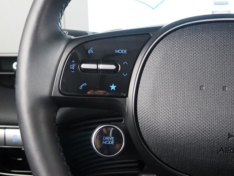 2024 Hyundai IONIQ 5 Limited AWD *HEADS-UP DISPLAY, PANORAMA GLASS ROOF, NAVIGATION, ADAPTIVE CRUISE, 360 VIEW CAMERAS, SMART PARKING, CLIMATE SEATS, HEATED STEERING, WIRELESS CHARGING, BOSE AUDIO, APPLE CARPLAY Round Rock TX