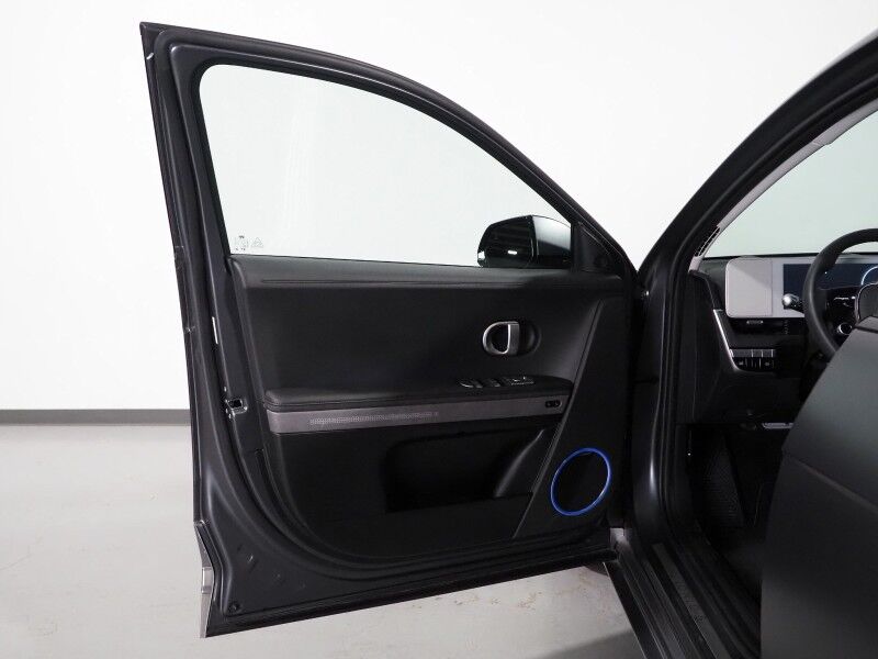 2024 Hyundai IONIQ 5 Limited AWD *HEADS-UP DISPLAY, PANORAMA GLASS ROOF, NAVIGATION, ADAPTIVE CRUISE, 360 VIEW CAMERAS, SMART PARKING, CLIMATE SEATS, HEATED STEERING, WIRELESS CHARGING, BOSE AUDIO, APPLE CARPLAY Round Rock TX