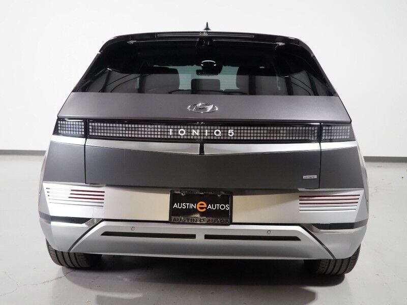 2024 Hyundai IONIQ 5 Limited AWD *HEADS-UP DISPLAY, PANORAMA GLASS ROOF, NAVIGATION, ADAPTIVE CRUISE, 360 VIEW CAMERAS, SMART PARKING, CLIMATE SEATS, HEATED STEERING, WIRELESS CHARGING, BOSE AUDIO, APPLE CARPLAY Round Rock TX