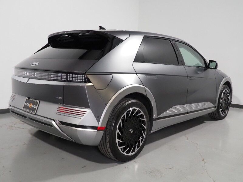 2024 Hyundai IONIQ 5 Limited AWD *HEADS-UP DISPLAY, PANORAMA GLASS ROOF, NAVIGATION, ADAPTIVE CRUISE, 360 VIEW CAMERAS, SMART PARKING, CLIMATE SEATS, HEATED STEERING, WIRELESS CHARGING, BOSE AUDIO, APPLE CARPLAY Round Rock TX