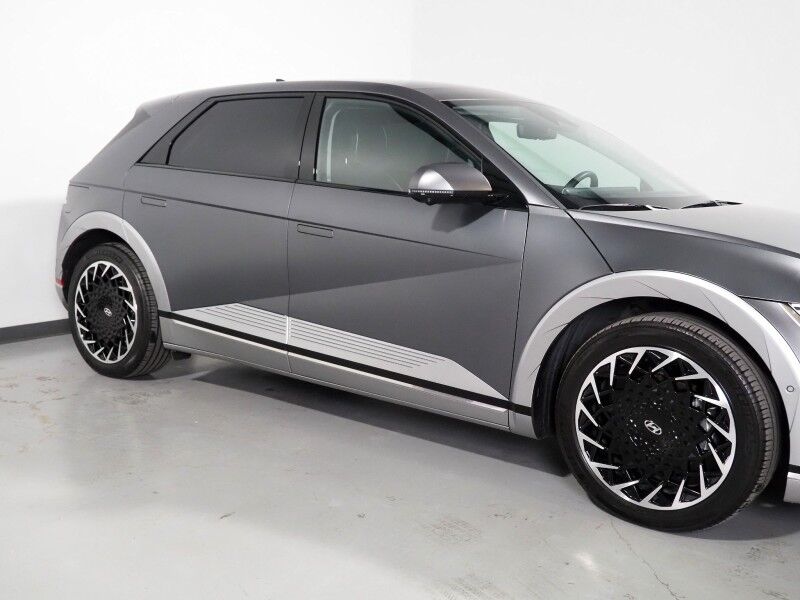 2024 Hyundai IONIQ 5 Limited AWD *HEADS-UP DISPLAY, PANORAMA GLASS ROOF, NAVIGATION, ADAPTIVE CRUISE, 360 VIEW CAMERAS, SMART PARKING, CLIMATE SEATS, HEATED STEERING, WIRELESS CHARGING, BOSE AUDIO, APPLE CARPLAY Round Rock TX