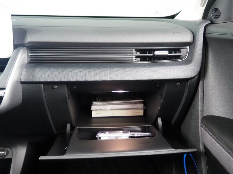 2024 Hyundai IONIQ 5 Limited AWD *HEADS-UP DISPLAY, PANORAMA GLASS ROOF, NAVIGATION, ADAPTIVE CRUISE, 360 VIEW CAMERAS, SMART PARKING, CLIMATE SEATS, HEATED STEERING, WIRELESS CHARGING, BOSE AUDIO, APPLE CARPLAY Round Rock TX