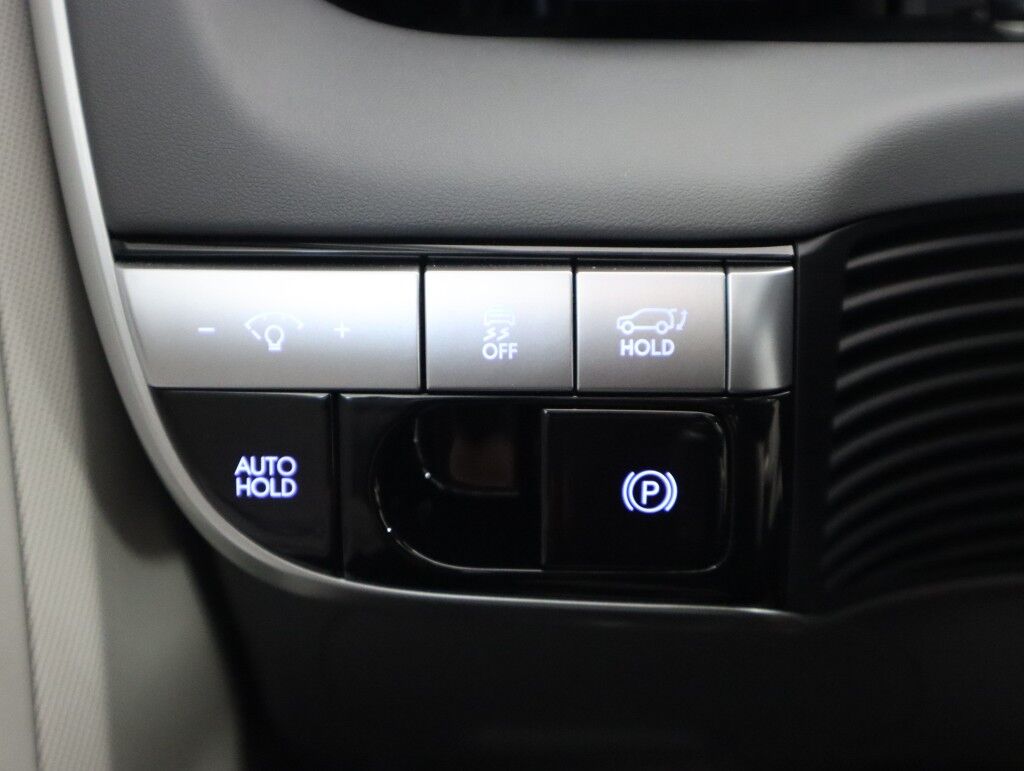 2024 Hyundai IONIQ 5 Limited Dual Motor AWD Long Range Maumee OH