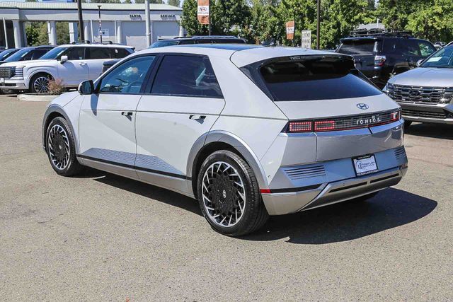 2024 Hyundai IONIQ 5 Limited